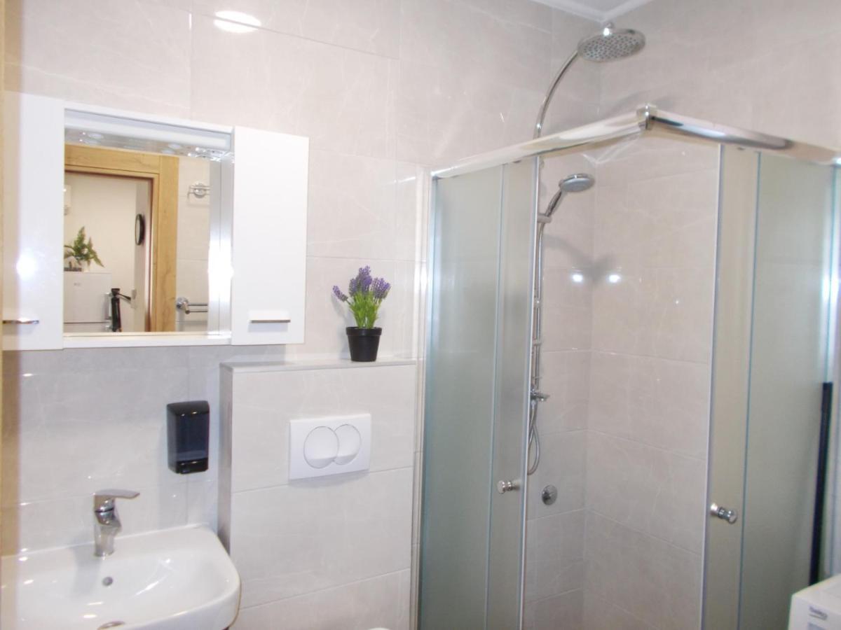 Kovac Riverfront Apartments Mostar Extérieur photo