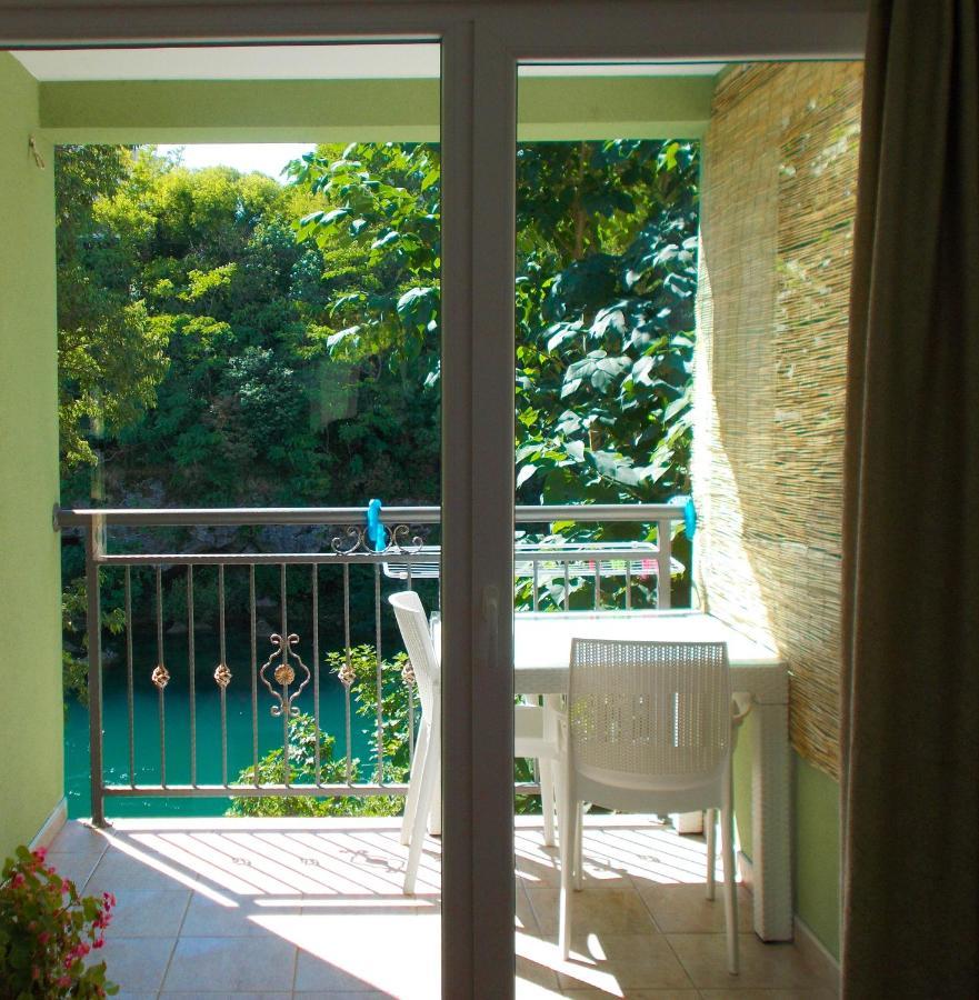 Kovac Riverfront Apartments Mostar Extérieur photo
